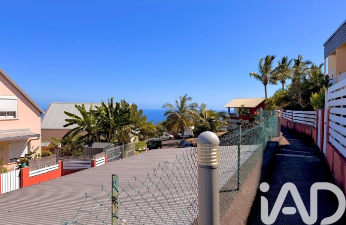 Vente Appartement 52m&sup2; 2 pièces Les Avirons