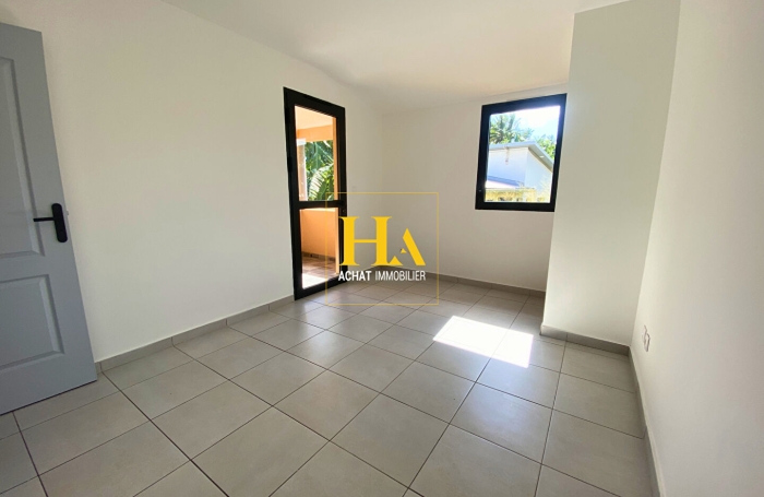 Vente Maison 94m&sup2; 4 pi&egrave;ces Ravine des Cabris