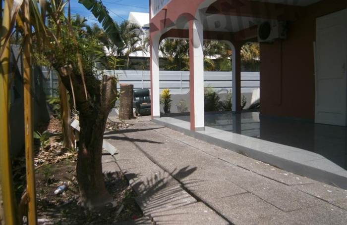 Location Maison 135m&sup2; 5 pi&egrave;ces Etang-Sale