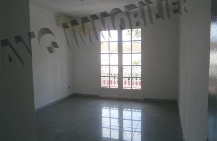 Location Maison 135m&sup2; 5 pi&egrave;ces Etang-Sale