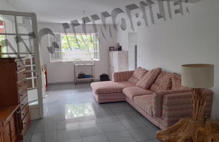 Location Maison 135m&sup2; 5 pi&egrave;ces Etang-Sale