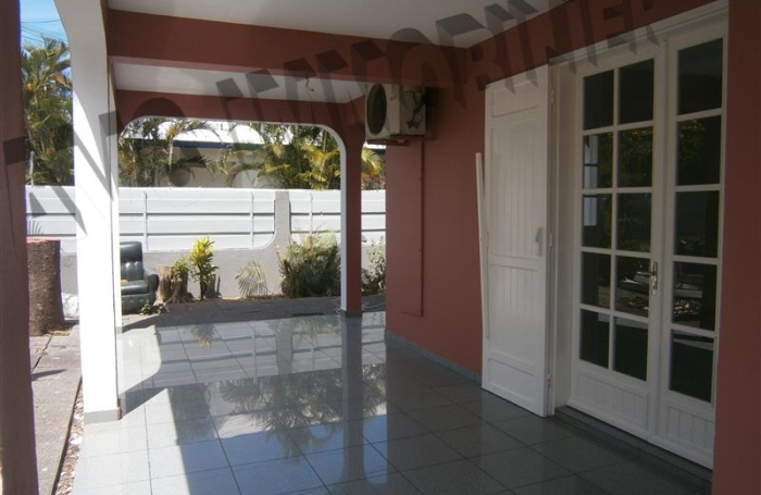 Location Maison 135m&sup2; 5 pi&egrave;ces Etang-Sale