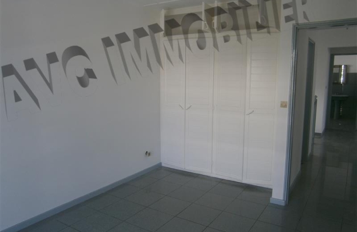 Location Maison 135m&sup2; 5 pi&egrave;ces Etang-Sale