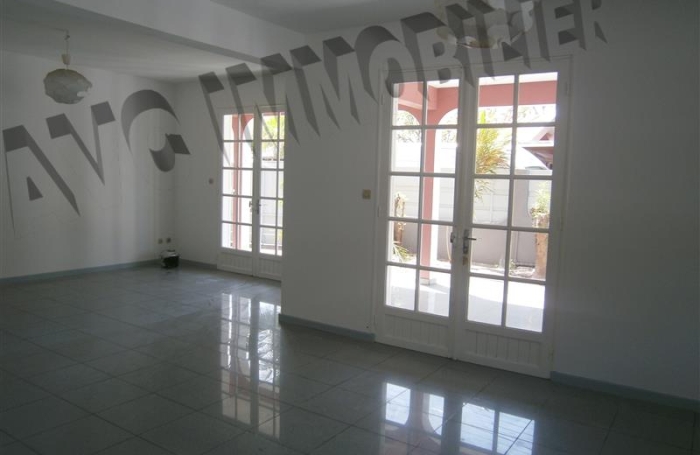 Location Maison 135m&sup2; 5 pi&egrave;ces Etang-Sale