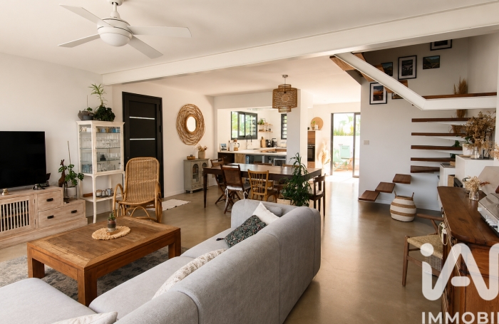 Vente Maison 100m&sup2; 4 pièces La Saline les Hauts