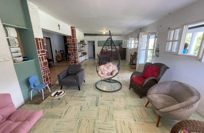 Vente Maison 171m&sup2; 4 pièces Saint Denis