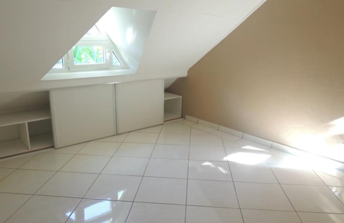 Location Maison 150m&sup2; 6 pièces La Montagne