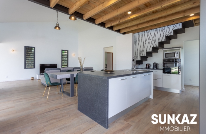 Location Maison 127m&sup2; 5 pi&egrave;ces Saint-Pierre