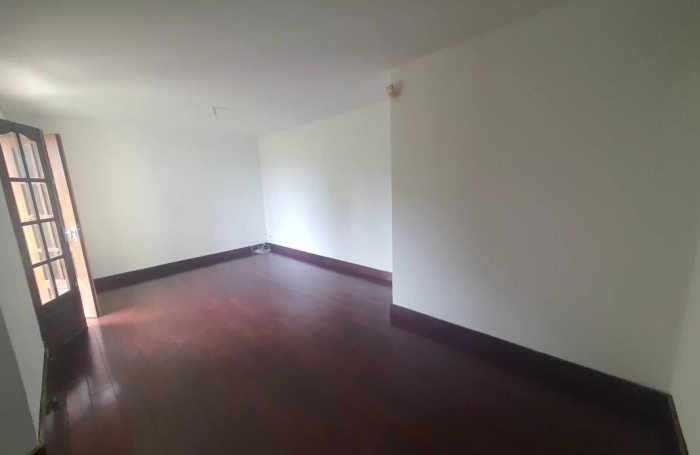 Location Maison 180m&sup2; 6 pièces Sainte Clotilde
