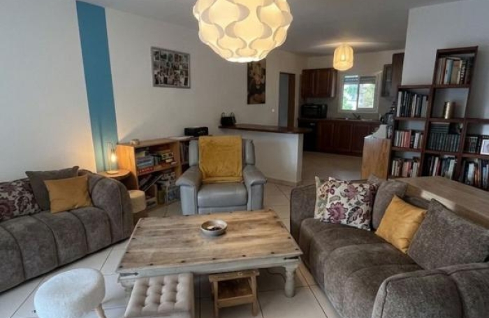 Vente Maison 87.7m&sup2; 4 pièces Sainte Clotilde