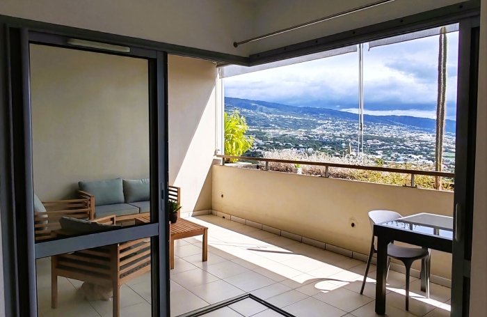 Vente Appartement 95m&sup2; 4 pièces Sainte Marie