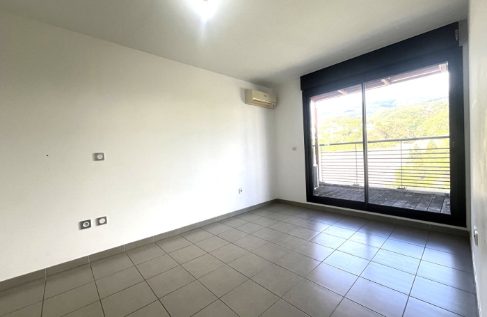 Vente Appartement 50m&sup2; 2 pi&egrave;ces Saint Denis