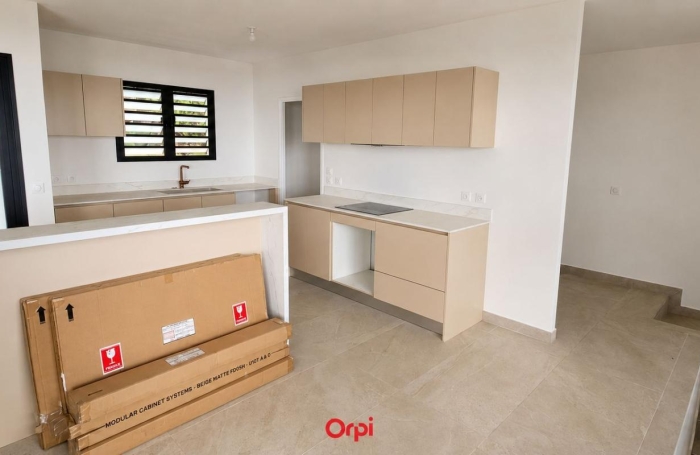 Vente Maison 135.91m&sup2; 5 pièces Saint-Leu