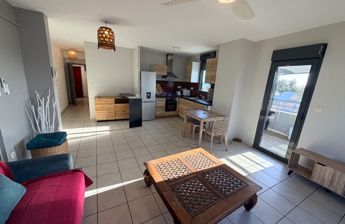 Location Appartement 63.7m&sup2; 3 pi&egrave;ces Saint-Pierre