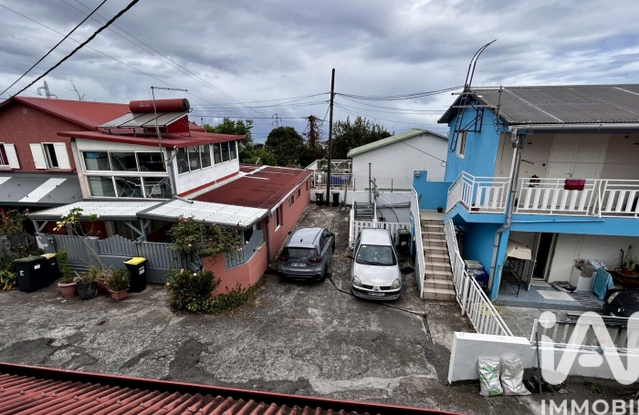 Vente Divers 336m&sup2; 14 pièces Le Tampon