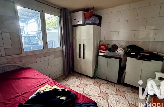 Vente Divers 336m&sup2; 14 pièces Le Tampon