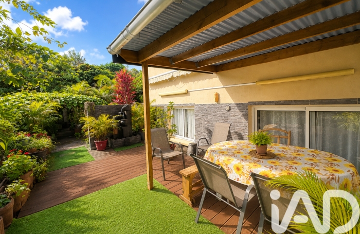 Vente Maison 110m&sup2; 6 pièces Trois Bassins