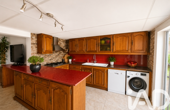Vente Maison 110m&sup2; 6 pièces Trois Bassins