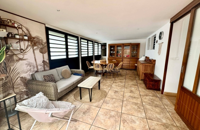VILLA F7 TROIS MARES LES HAUTS LIBRE