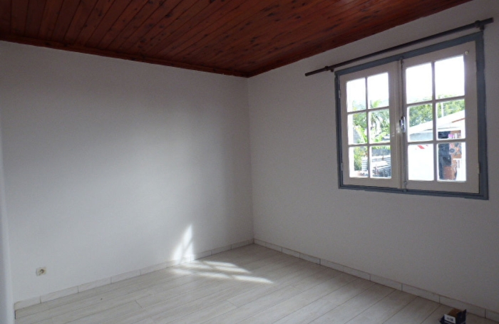 Location Maison 120.27m&sup2; 4 pi&egrave;ces Sainte Marie