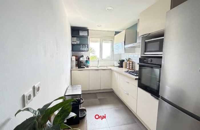 Vente Appartement 80m&sup2; 4 pièces La Possession