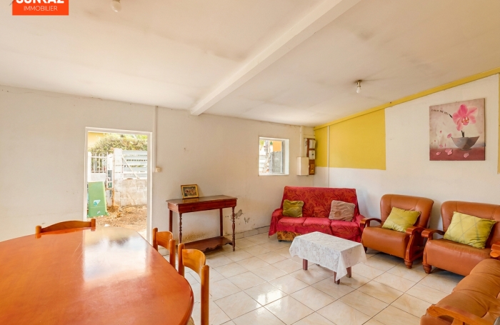 Vente Maison 65.45m&sup2; 4 pi&egrave;ces Saint-Pierre