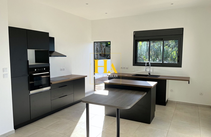 Vente Maison 97m&sup2; 4 pi&egrave;ces Les Avirons