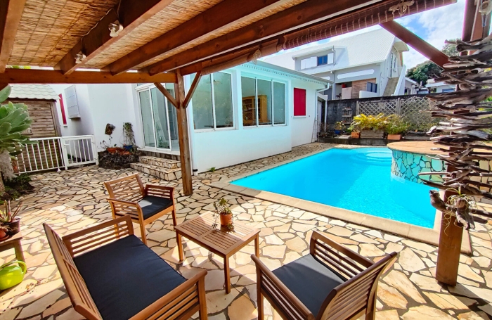 Location Maison 160m&sup2; 6 pi&egrave;ces Saint-Pierre