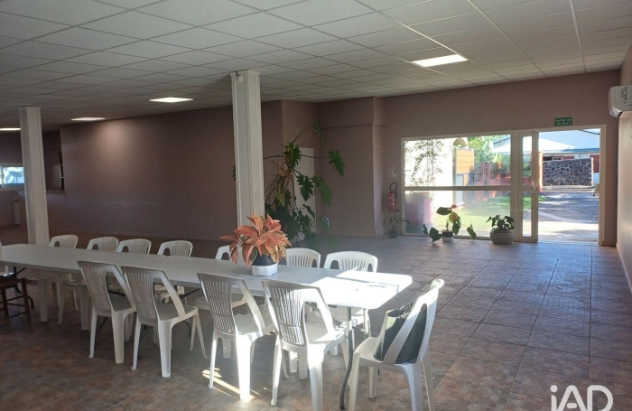Location Local commercial 200m&sup2; Rivi&egrave;re Saint Louis