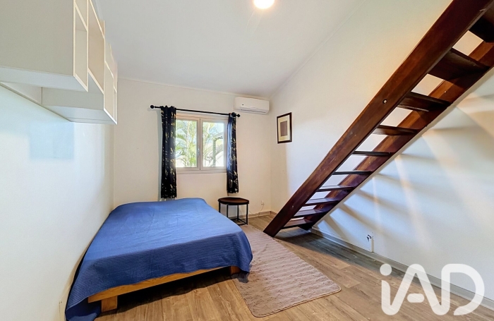 Vente Maison 150m&sup2; 5 pièces Saint Gilles les Bains