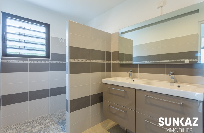 Location Maison 111.00m&sup2; 4 pièces L'Entre Deux