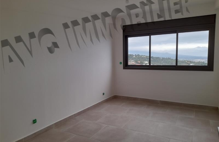 Location Maison 109m&sup2; 4 pi&egrave;ces Etang-Sale
