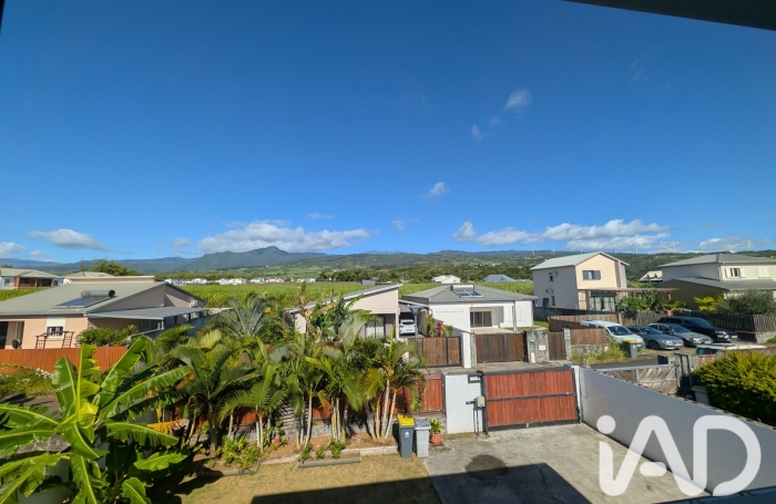 Vente Maison 92m&sup2; 5 pièces Sainte Suzanne