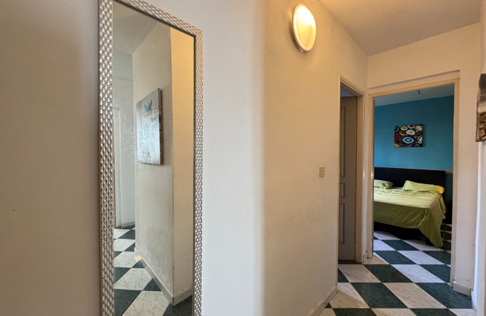 Vente Appartement 84.35m&sup2; 5 pi&egrave;ces Sainte Clotilde