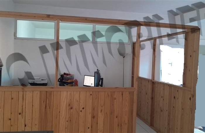 Location Local commercial 176m&sup2; Saint-Pierre