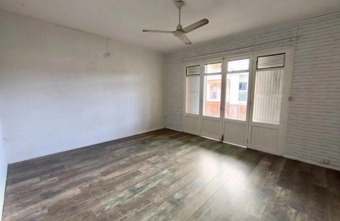 Vente Appartement 70m&sup2; 3 pièces Saint Denis