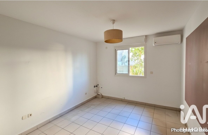 Vente Local commercial 68m&sup2; Saint-Pierre