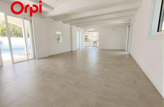Location Maison 162m&sup2; 4 pièces Ravine des Cabris