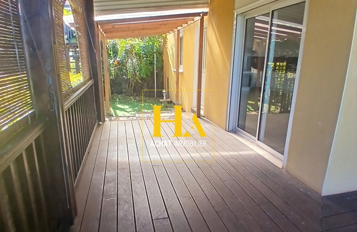 Vente Maison 80m&sup2; 4 pi&egrave;ces Petite &icirc;le