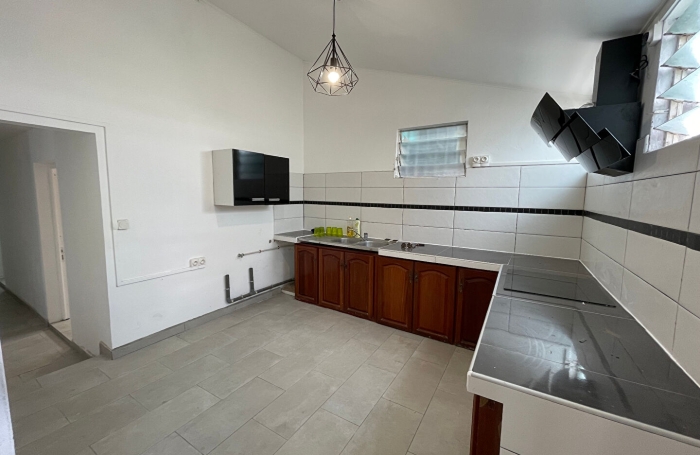 Location Maison 110.75m&sup2; 6 pi&egrave;ces Saint Denis