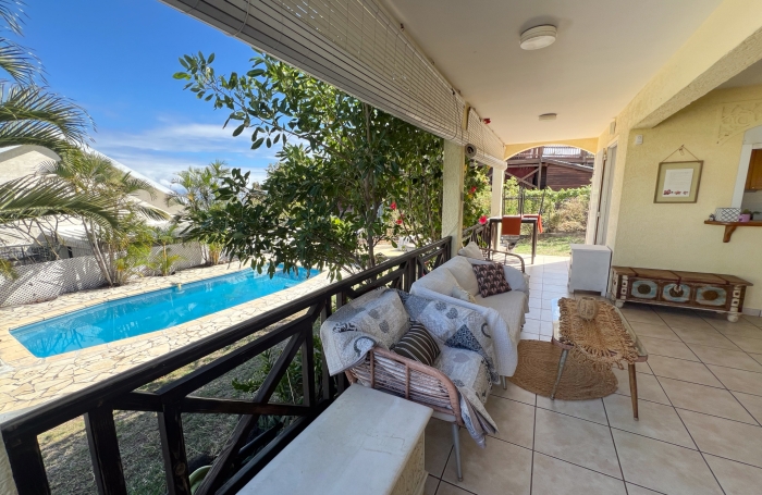 A louer - Villa 90 m2 avec piscine &agrave; la Pointe des Chateaux