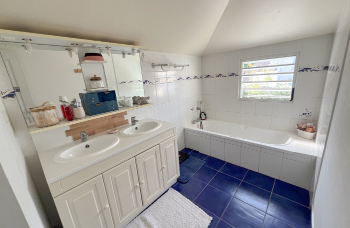 A louer - Villa 90 m2 avec piscine &agrave; la Pointe des Chateaux