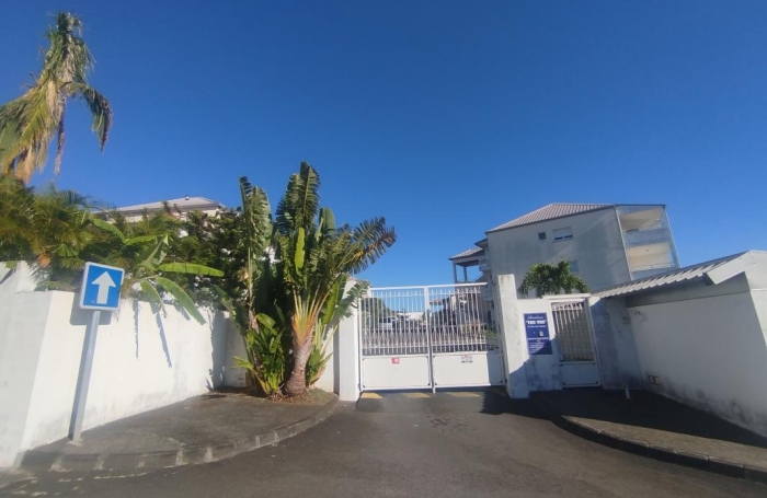 Location Appartement 93m&sup2; 4 pièces Sainte Clotilde