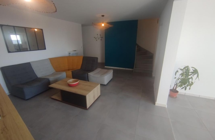 Location Appartement 93m&sup2; 4 pièces Sainte Clotilde