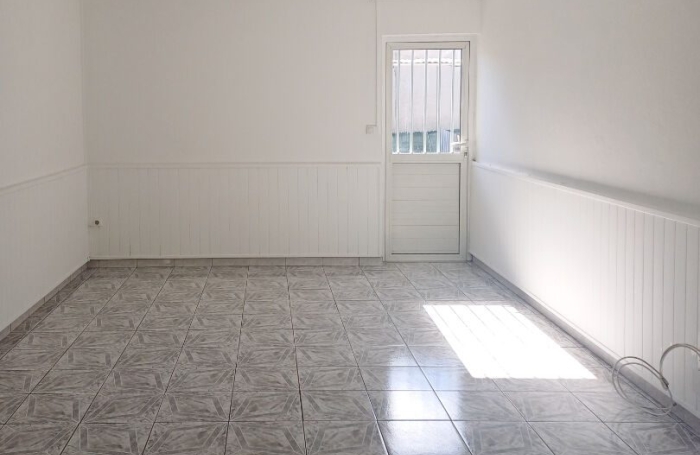 Location Maison 100.00m&sup2; 4 pièces Ravine des Cabris