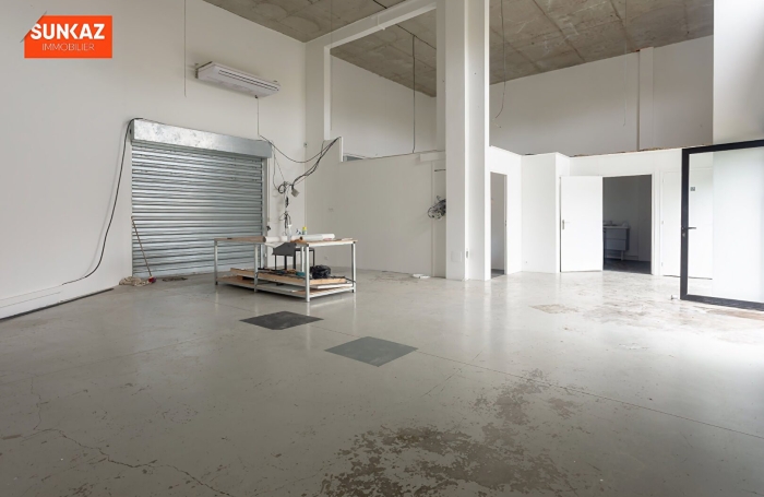 Location Local commercial 50.00m&sup2; Saint-Pierre