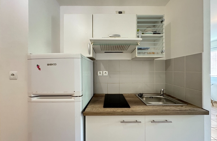 Location Appartement 26.07m&sup2; 1 pi&egrave;ce Sainte Clotilde
