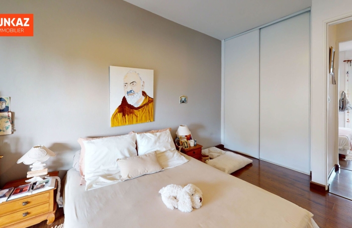 Vente Appartement 95.35m&sup2; 4 pièces Saint Gilles Les Hauts