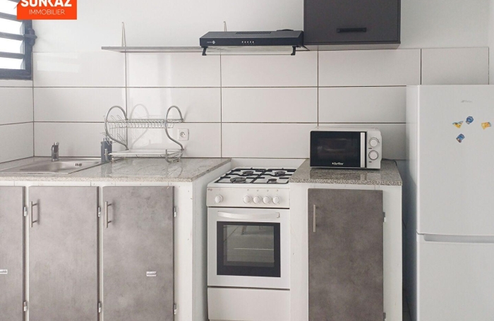 Location Appartement 31.00m&sup2; 2 pièces Le Tampon