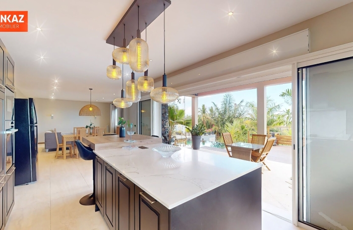 Vente Maison 178.31m&sup2; 6 pièces L'Entre Deux